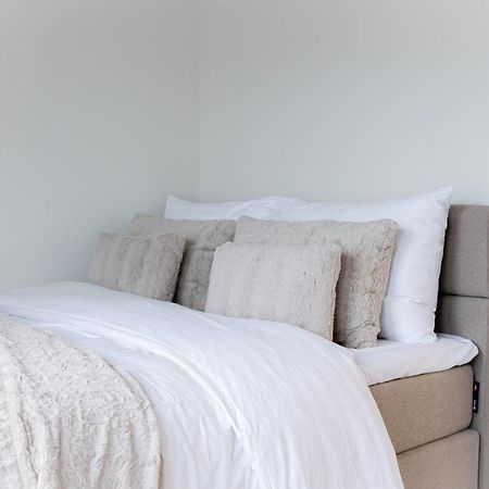 Arctic City Suites By Booklapland Rovaniemi Bagian luar foto