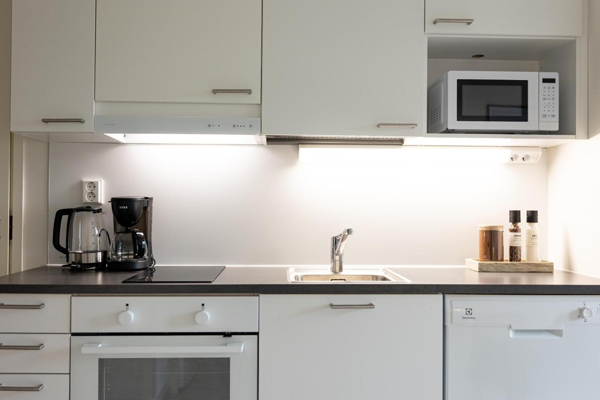 Arctic City Suites By Booklapland Rovaniemi Bagian luar foto