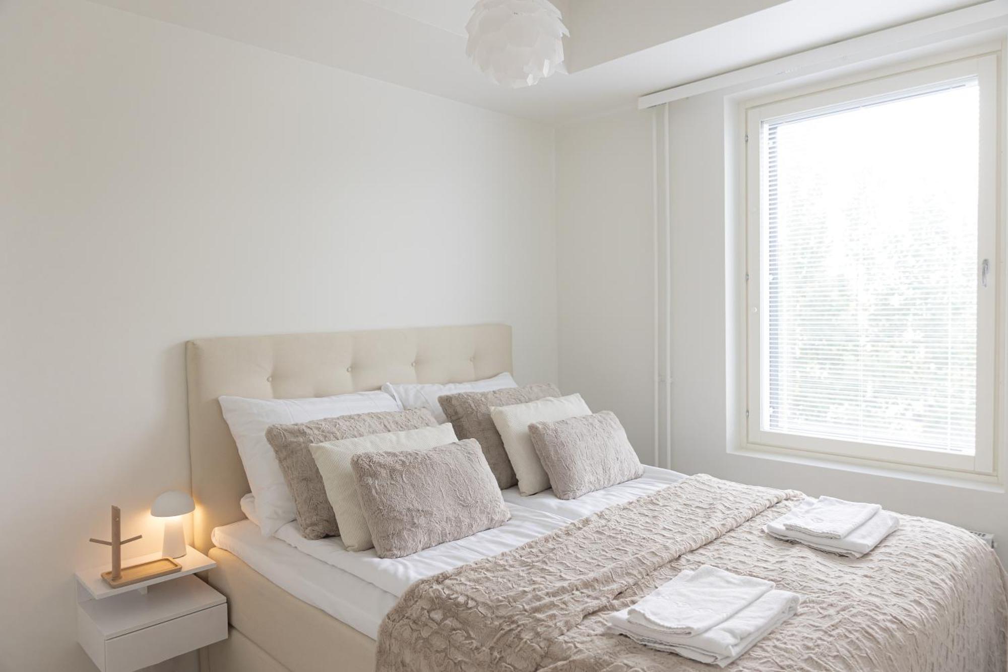 Arctic City Suites By Booklapland Rovaniemi Bagian luar foto