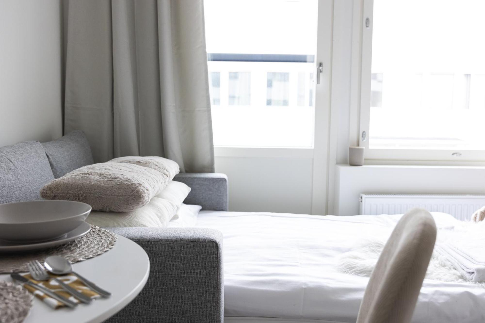 Arctic City Suites By Booklapland Rovaniemi Bagian luar foto